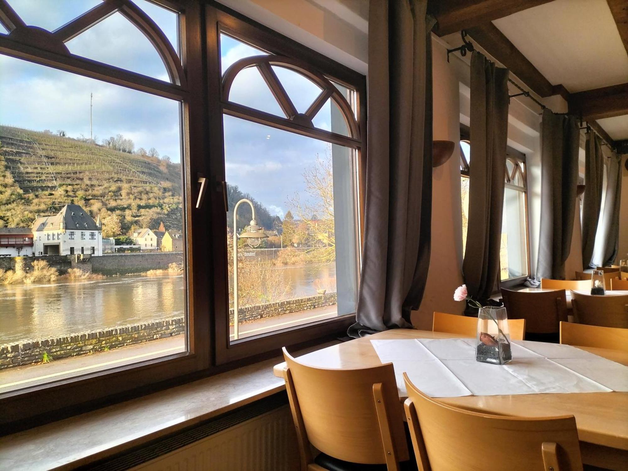 B3 Hotel Niederfell Dış mekan fotoğraf